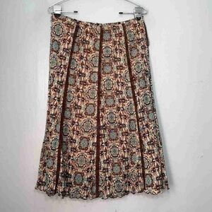Elegant Patterned Women's Skirt